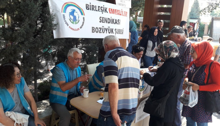 Enflasyona yenilen emeklinin insanca yaşayabilmesi imza kampanyası başlatıldı