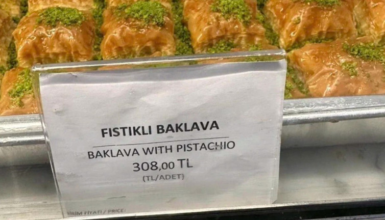 Bir dilim baklava 308 TL. Bu ülkeyi kim bu hale getirdi