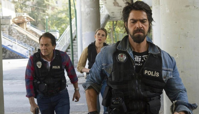 Arka Sokaklar'ın Murat komiseri Uğur Pektaş son halini paylaştı. Yorum yağdı