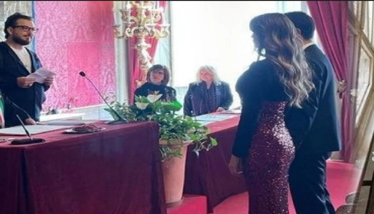 Ünlü oyuncu Tuan Tunalı ikinci düğününü Didim'de yaptı