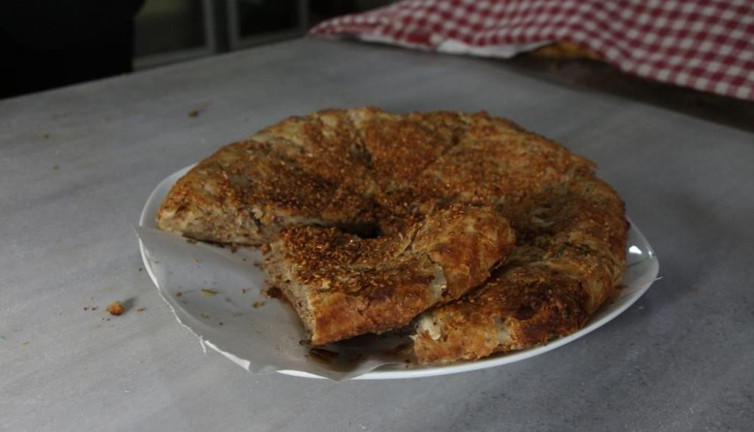 Erbaa katmerine coğrafi işaret tescil belgesi verildi