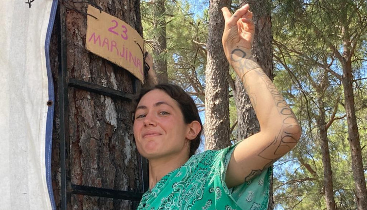 Akbelen'de kesimden kurtulan 80 ağaca İkizköylü kadınların isimleri verildi