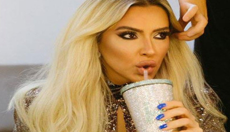 Hadise kendi fotoğrafını yorumladı