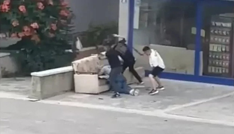 Haraç istediler vermeyince öldüresiye dövüp vurdular! Ankara değil sanki Teksas