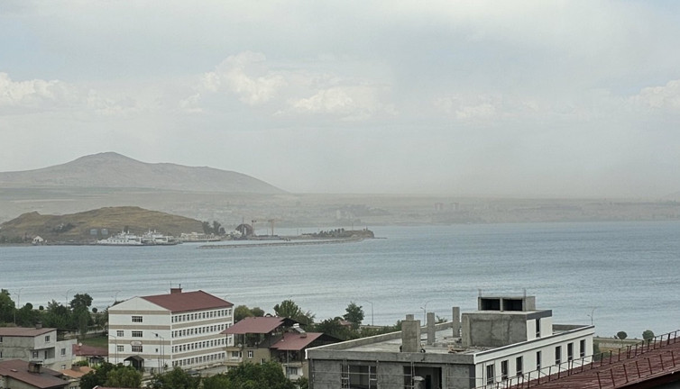 Bitlis'te toz fırtınası (18 Ağustos 2023)