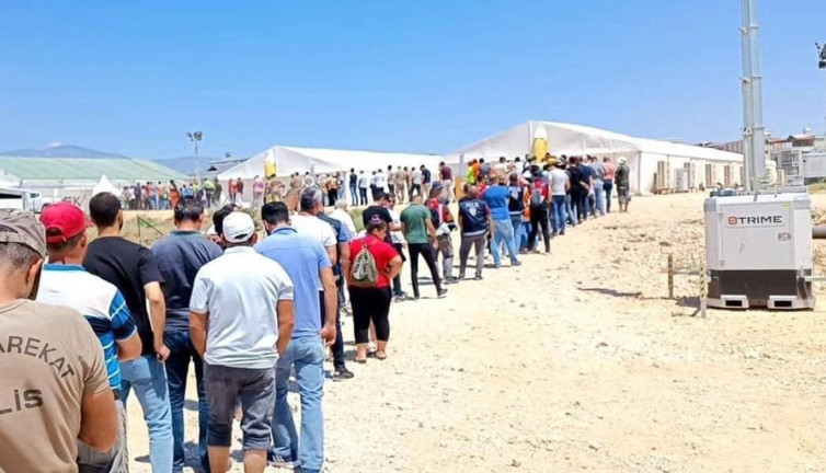 Hatay’da utanç verici görüntüler. Depremin yaraları hala sarılmadı