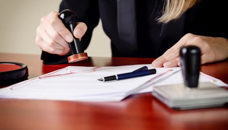 Noter nasıl olunur? Noter olma şartları neler?