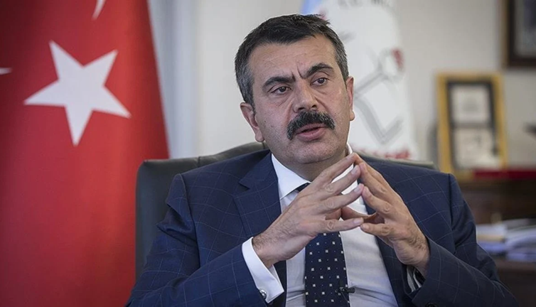 Milli Eğitim Bakanından, Ensar Vakfı çocuk istismarı soruşturması geçiren Sultanoğlu'na destek 'En güvendiğimiz arkadaş'