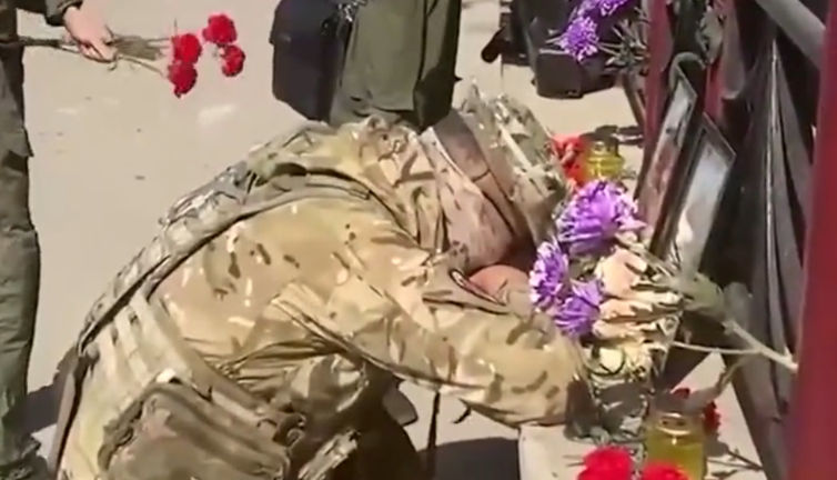 Wagner askerleri liderlerinin ölümünün ardından böyle ağladı