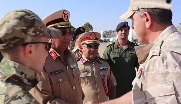 Rusya Savunma Bakan Yardımcısı Libya’da Hafter’le görüştü