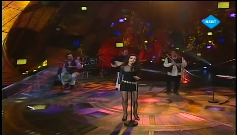 Eurovision yıldızı Şebnem Paker Milas’ta öğretmen oldu