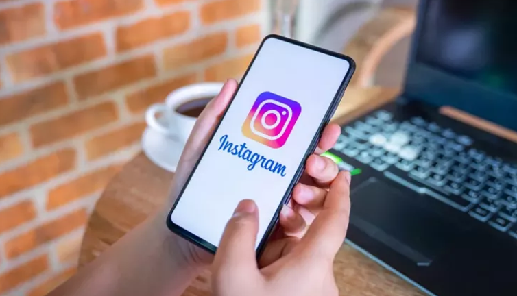 Instagram'da görünmez olmak isteyenlere müthiş özellik: DM'de okundu bilgisi de kapatılabilecek