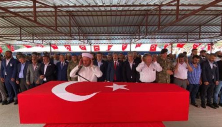 Şehit uzman çavuş, son yolculuğuna uğurlandı