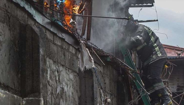 Filipinler’de yanlış adres verilen itfaiye fabrika yangınına gecikti: 15 kişi öldü