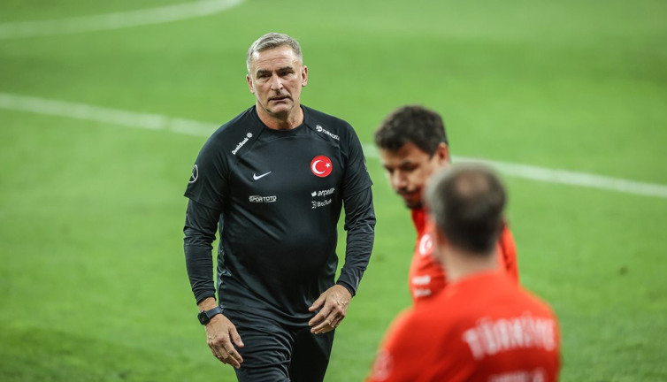 Milli Takım'ın Ermenistan maçı şifresiz kanalda. İşte Kuntz'un 11'i