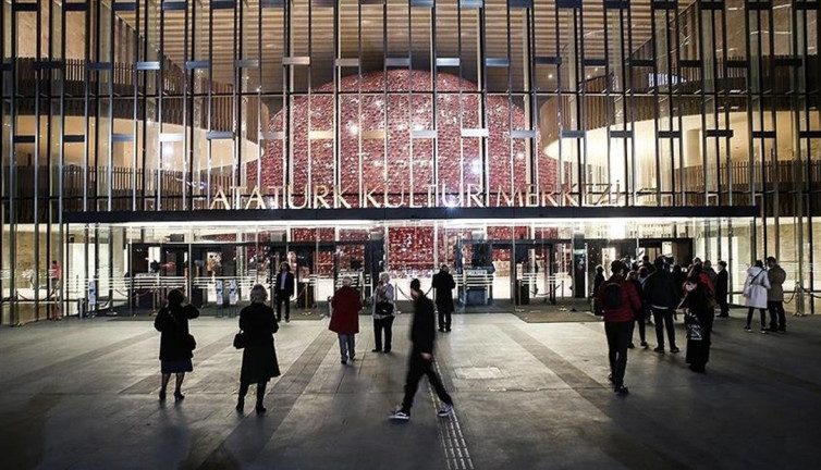 AKM 17 Eylül’de perdelerini açıyor