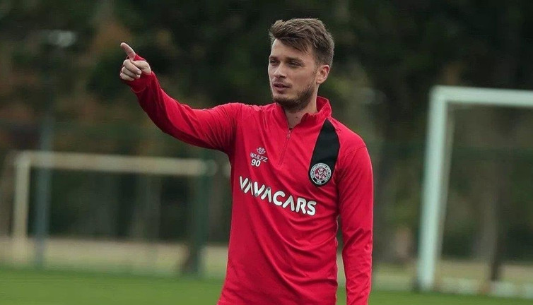 Adem Ljajic ülkesine döndü