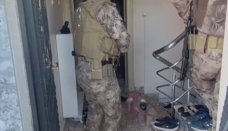 Konya'da tefeci operasyonu: 8 gözaltı