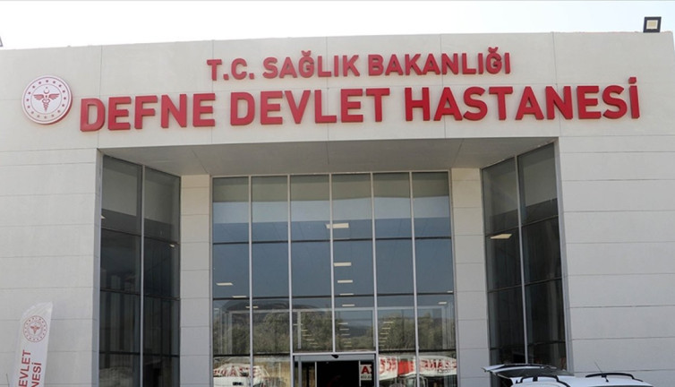 Hamile hekimi darbeden saldırgan tutuklandı. Bakan Koca duyurdu
