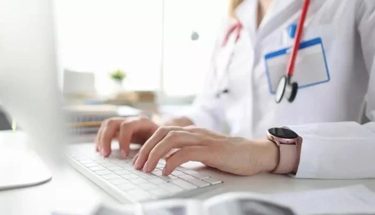 Danıştay “memurun işe gitmesine engel değil” dedi. 10 gün mazeret sunmadı, bahanesi mahkemeyi ikna edemedi