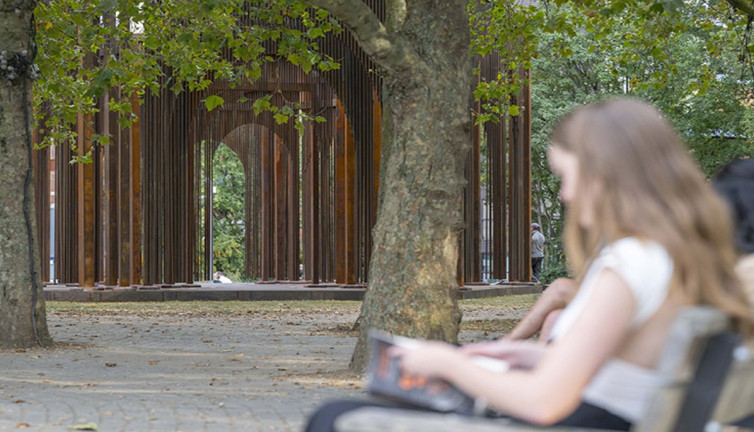 Londra Bienali’nde Türk eseri
