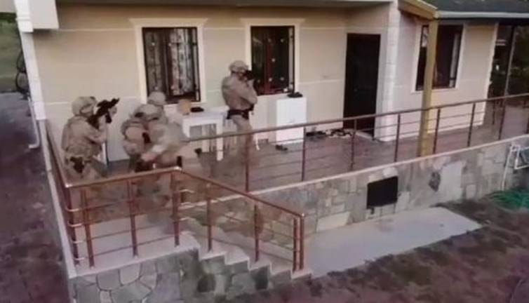 İnegöl terkinler çetesi çökertildi, suç örgütünün ele başı yakalandı