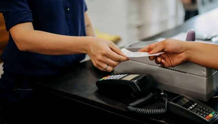 Kasiyerin hatası '15,7 milyon TL' değerinde servet kazandırdı. Defalarca özür diledi