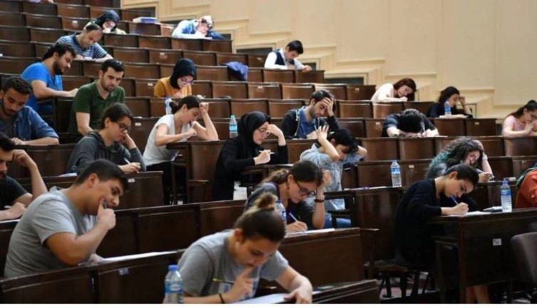 İBB'den üniversite öğrencilerine 6 bin TL. Başvurular başladı