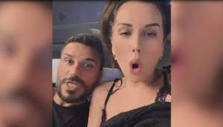 Dilan Polat bu sefer eşi Engin Polat ile paylaşım yaptı. Videoda ohhh çekti...