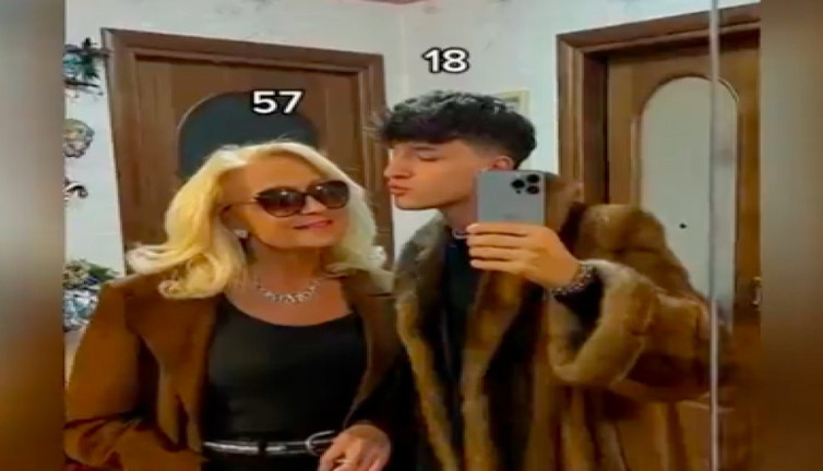 Kadın 57 yaşında birlikte olduğu genç 18 yaşında!