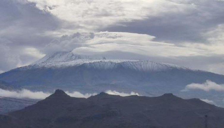 Alagöz Dağları'na kar yağdı