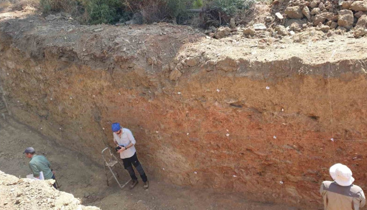 İzmir’de diri fay hattına indiler. 6.8 büyüklüğünde deprem oluşturabilecek güçte