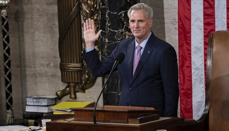 ABD tarihinde bir ilk: Temsilciler Meclisi Başkanı görevden alındı