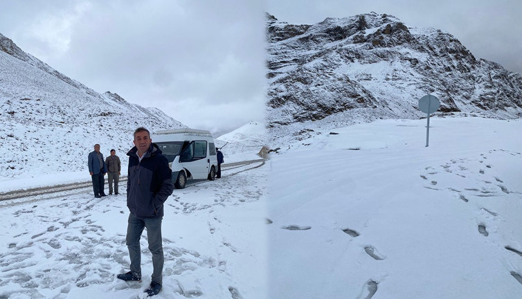 Bahçesaray beyaza büründü! Kar kalınlığı 10 santimetreye ulaştı