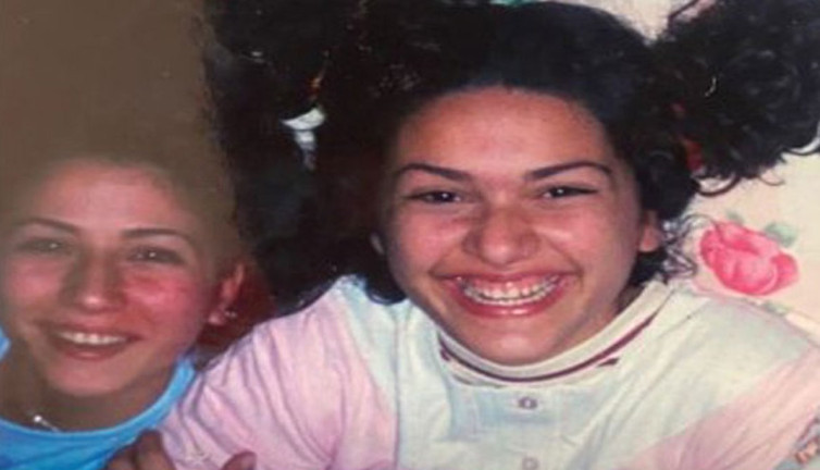 90'lar akımına Bergüzar Korel de katıldı