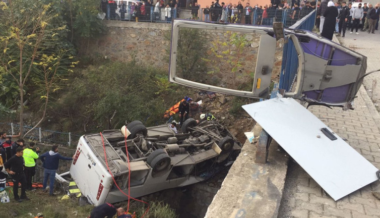 Gebze’de 4'ü öğrenci 5 kişinin öldüğü kazada ihmaller zinciri ortaya çıktı