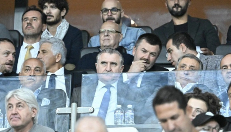 Aboubakar da kurtarmaz. Bu ateşe Çebi dayanmaz