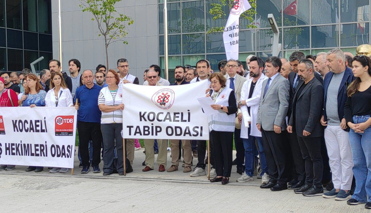 Doktorlardan genel grev açıklaması