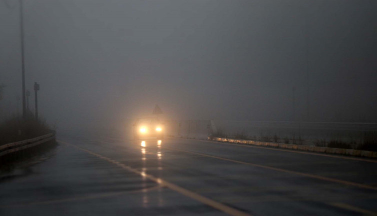 Bolu Dağı'nda sisten göz gözü görmüyor (09 Ekim 2023)