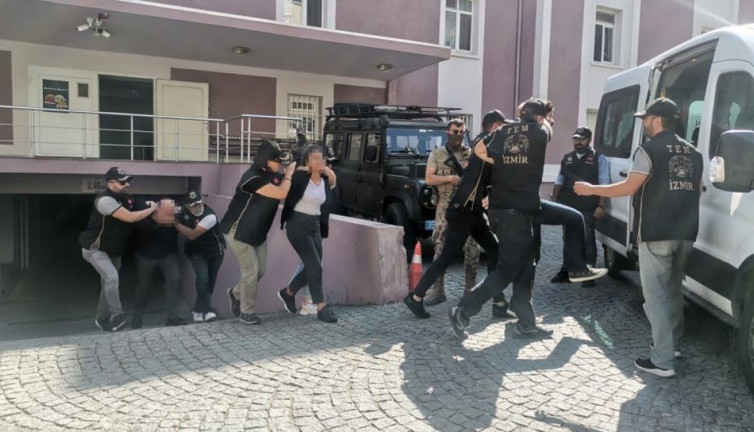 HDP İzmir İl Eşbaşkanı tutuklandı