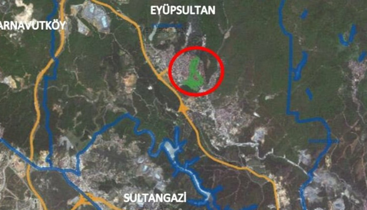 26 futbol sahası büyüklüğündeki alanın ranta açılmasına yargı engeli. Demirören’den kredi borcu karşılığı Ziraat Bankası'na geçmişti