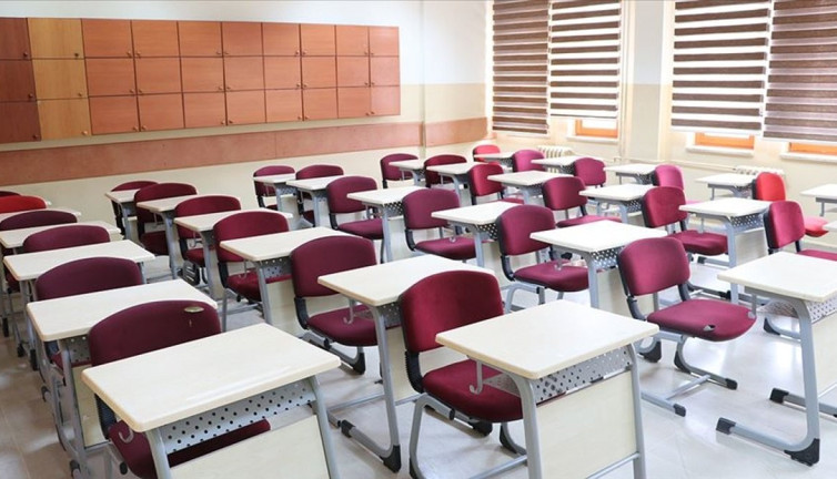 Milli Eğitimden yeni kararlar. Sınıf geçme, nakil, devamsızlık hepsinde yeni dönem