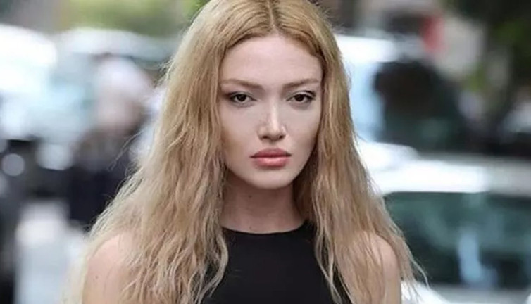 Danla Bilic'in aşk sarhoşu hallerine yorum yağdı