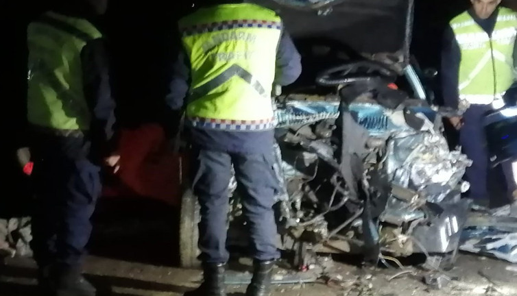 Isparta’da feci kaza: 1'i çocuk 3 ölü, 3 yaralı