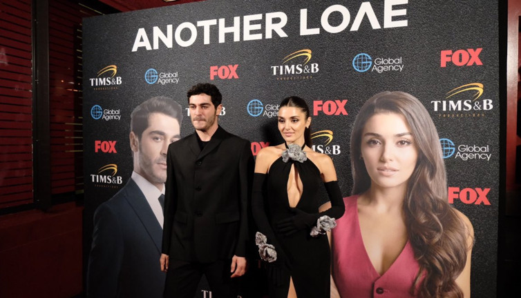 Hande Erçel Cannes'da oyunculuğunu eleştirenlere cevap verdi. "Ülkemde savaşıyorum"