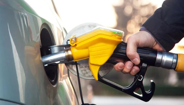 Akaryakıta yok artık dedirtecek zam geliyor. Bugün deponuzu doldurun