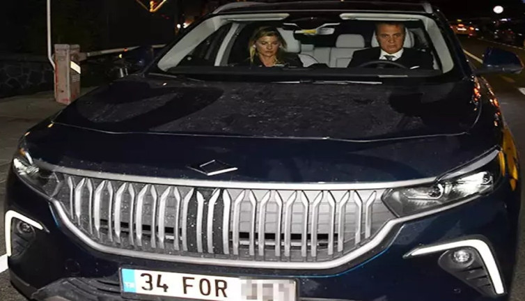 Beşiktaş'ta seçim öncesi Fikret Orman ortaya çıktı. TOGG içinde görüntülendi