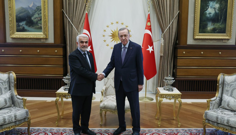Erdoğan, HÜDA PAR Genel Başkanı Yapıcıoğlu'nu kabul etti
