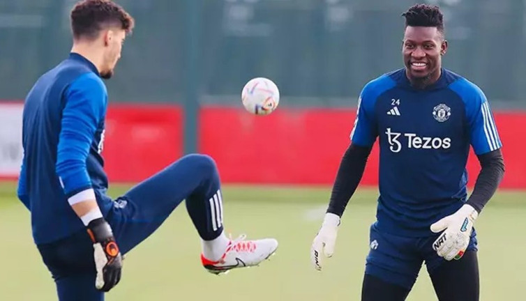 Manchester United'ın aldığı karar Altay Bayındır'ı üzdü. İngiltere'nin gündemine oturdu