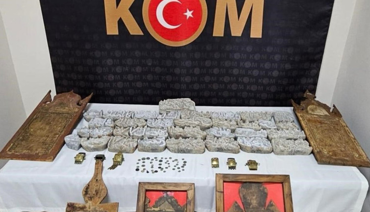 Niğde’de tarihi eser operasyonu: 2 gözaltı